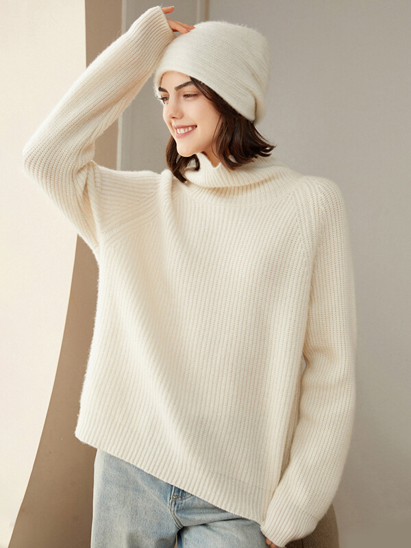Women's Ribbed 100% Cashmere Turtleneck Sweater