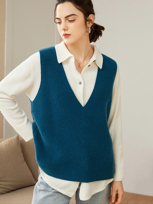 Ribbed V-neck Cashmere Vest