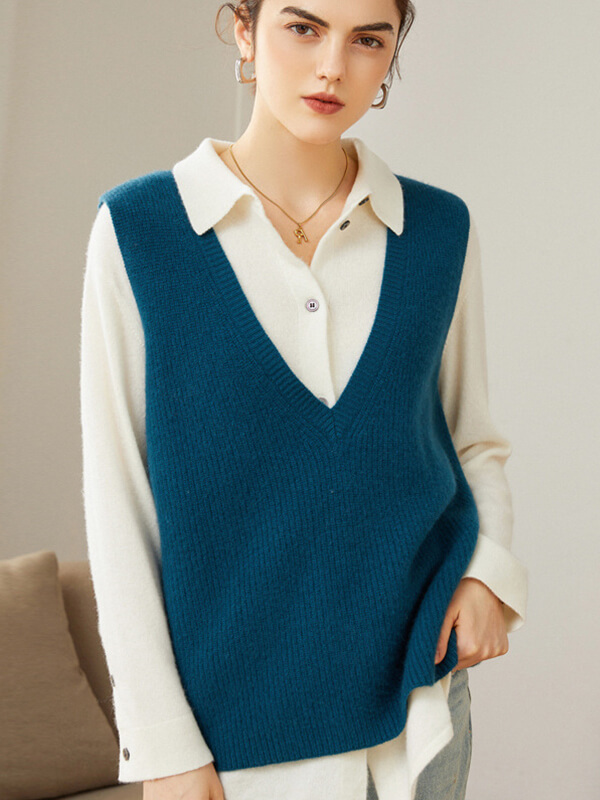 Ribbed V-neck Cashmere Vest